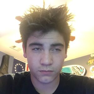 Meet your Posher, Cameron